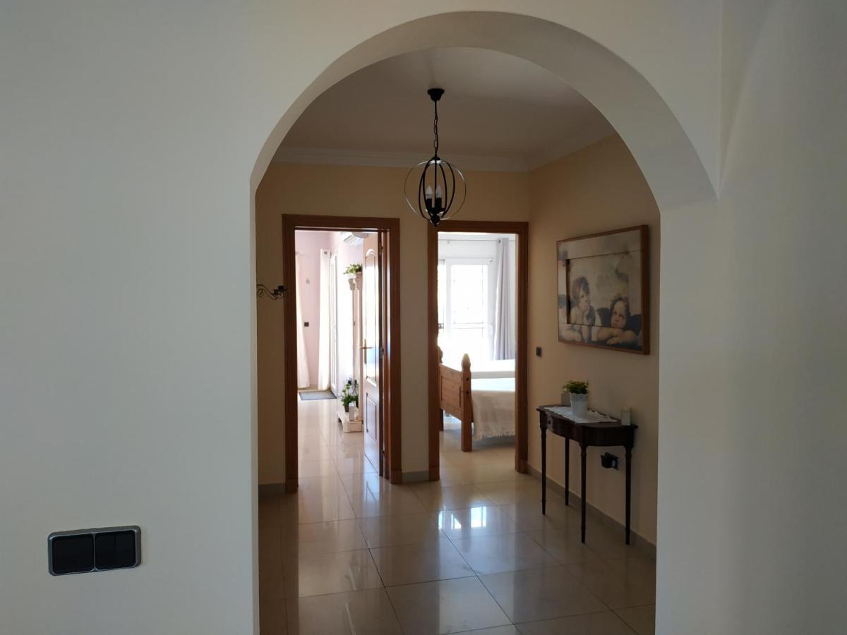 Villa Casa Del Sol 3 Bedroom Villa With Private Solar Covered 12M X 6M Pool Minimum Stay 7 Nights Chromecast And Wifi Throughout The Property Triquivijate Екстериор снимка
