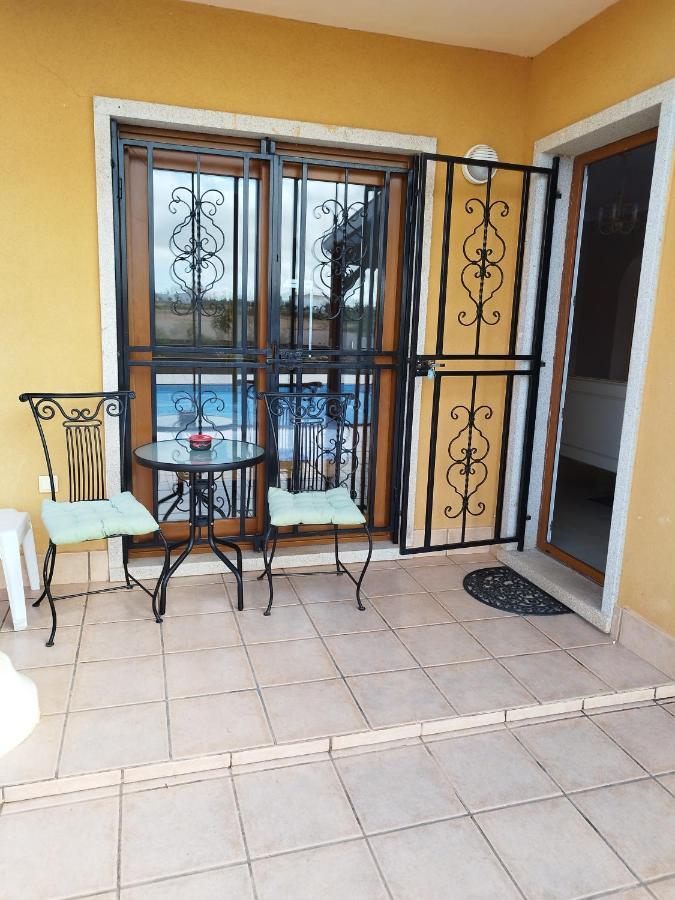 Villa Casa Del Sol 3 Bedroom Villa With Private Solar Covered 12M X 6M Pool Minimum Stay 7 Nights Chromecast And Wifi Throughout The Property Triquivijate Екстериор снимка